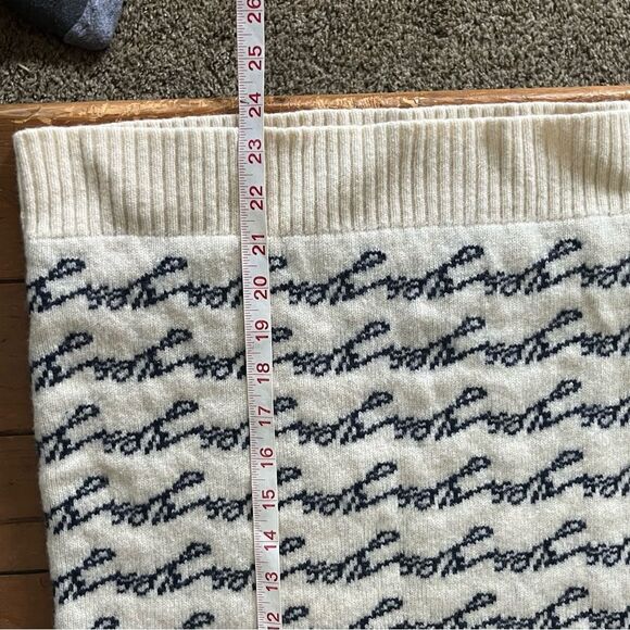 J Crew Crewneck colorblock merino sweater in jacquard "Yes/No" - Picture 7 of 14